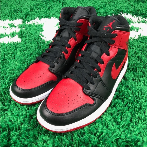 Air jordan 1 Mid Banned Men\'s size 8 main image 10